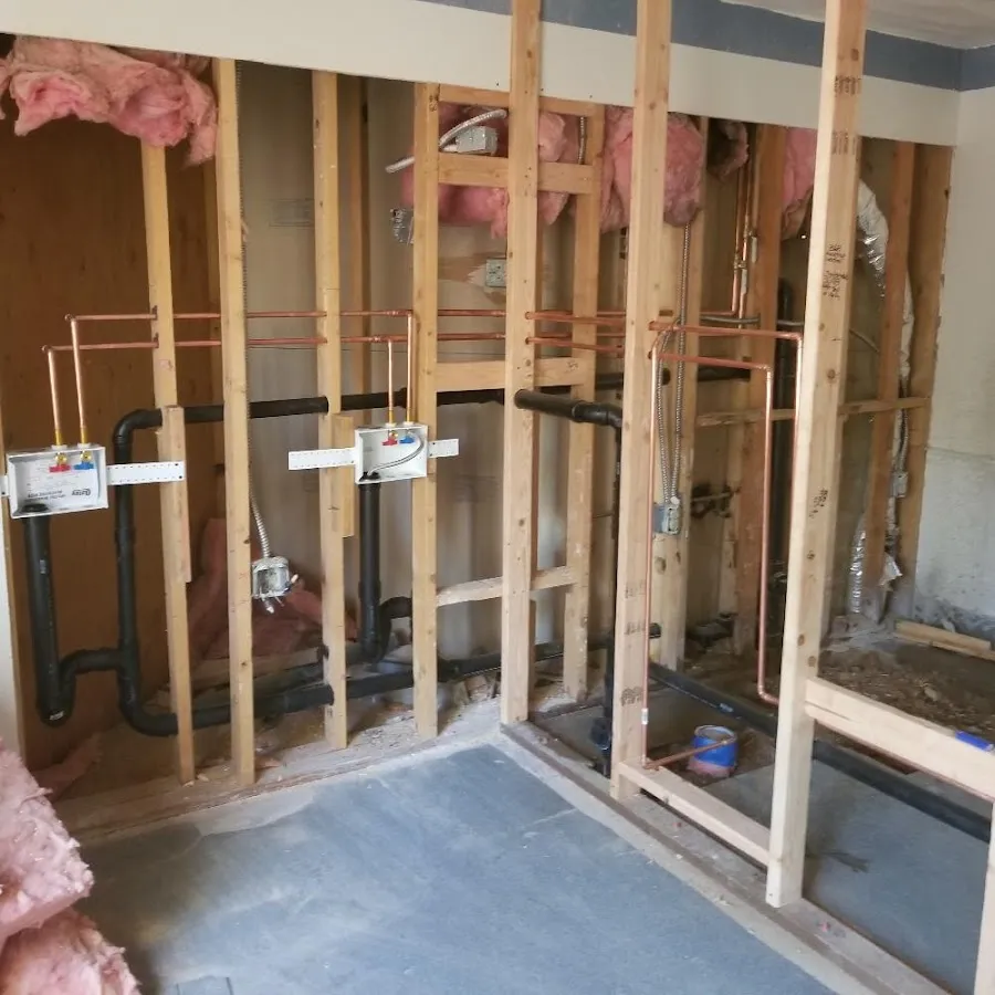 Copper pipe rough-in and plumbing installation in San Marcos